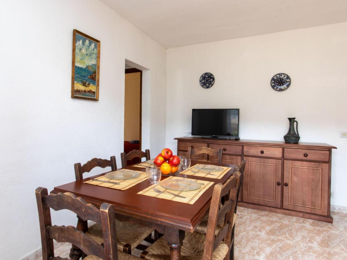 Apartment S'Olivera-1 By Interhome เบกูร์ ภายนอก รูปภาพ